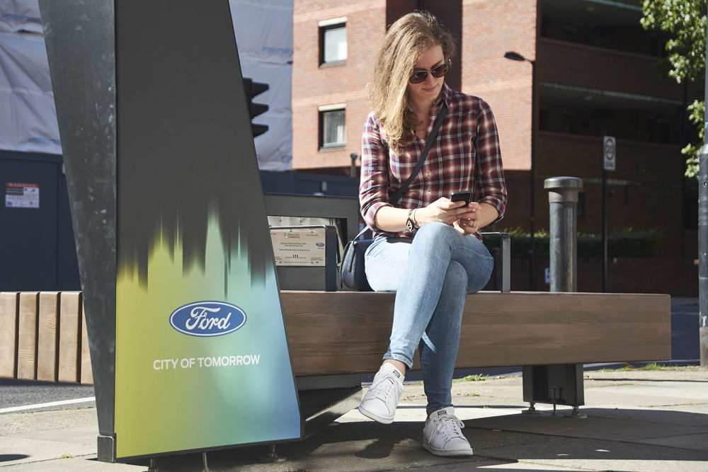 В Лондоне появятся «умные» скамейки от компании Ford