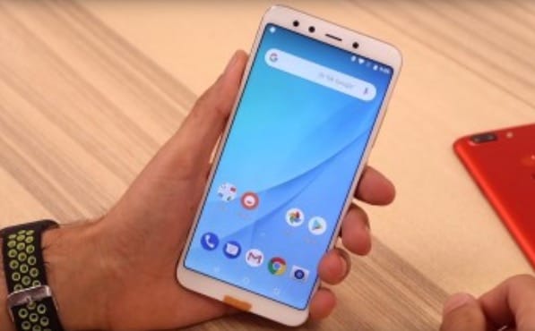 На видео впервые показали Xiaomi Mi A2 из линейки Android One