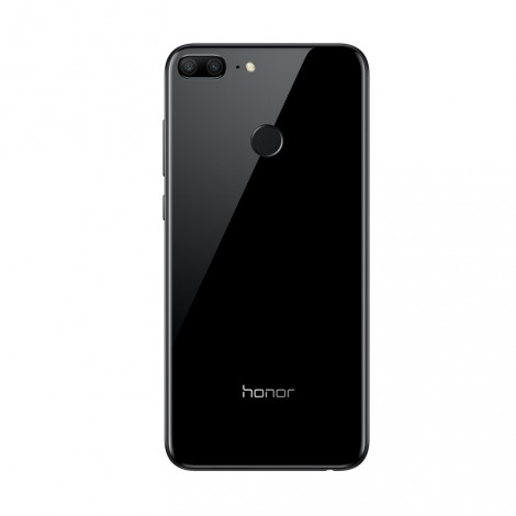 Huawei в РФ объявила о старте продаж смартфона Honor 9 Lite Premium