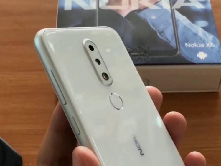 Смартфон Nokia X6 Polar White оценили в 255 долларов