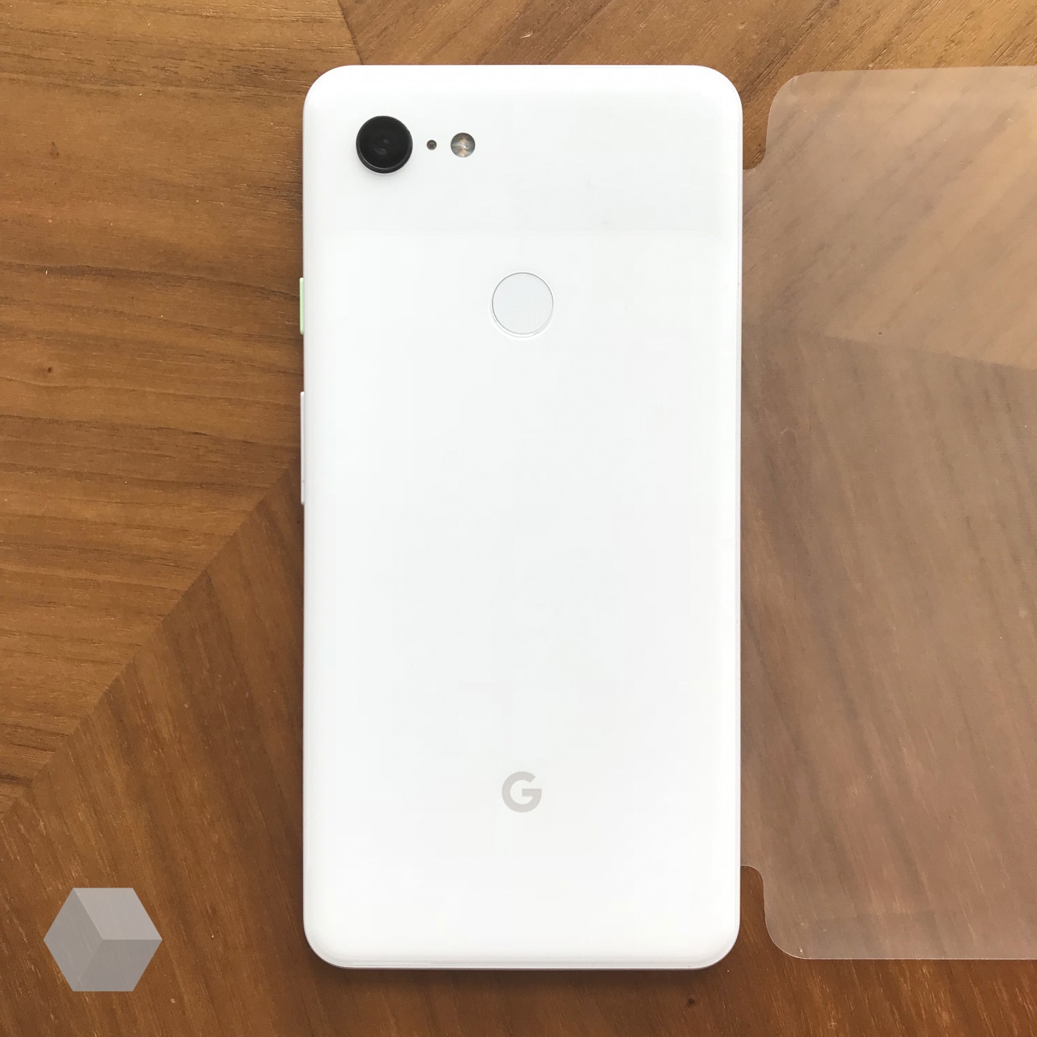 Новый смартфон Google Pixel научится снимать суперселфи