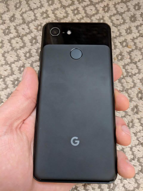 Стали известны дизайн и характеристики смартфона Google Pixel 3