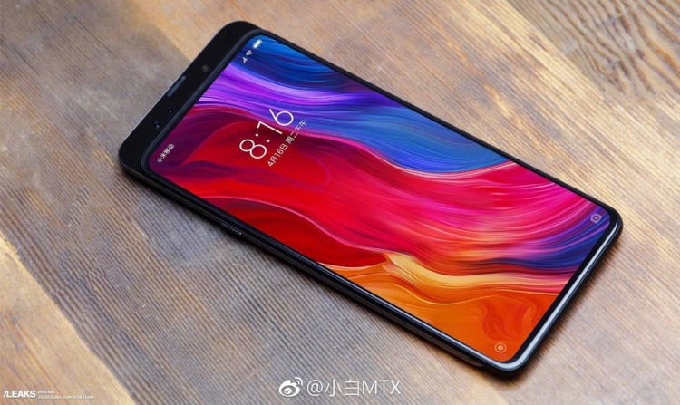Глава Xiaomi показал новый смартфон Mi Mix 3 с выдвижной камерой