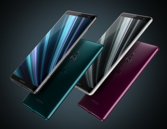 Sony в РФ начала продажи нового флагманского смартфона Sony Xperia XZ3‍