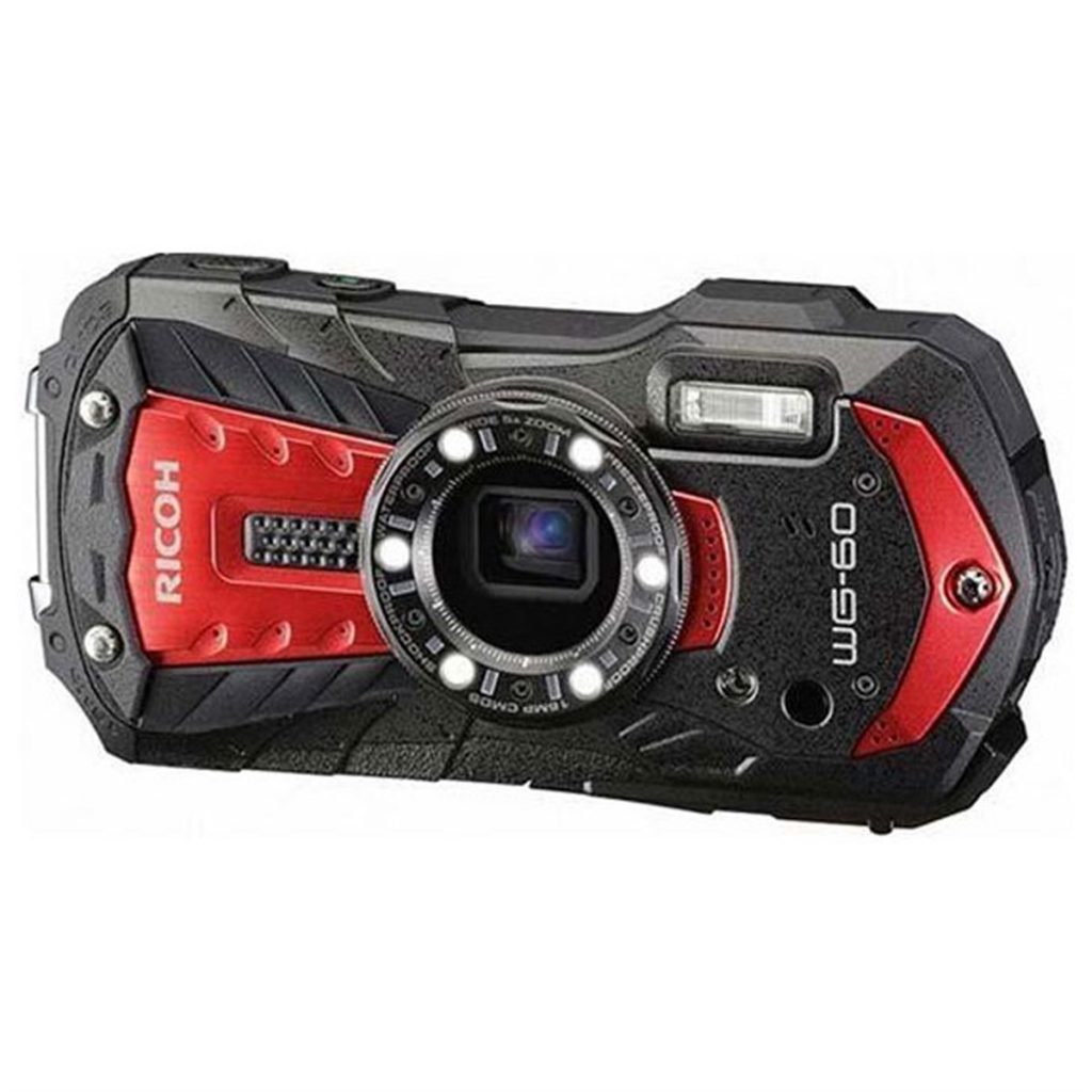 Новая камера от Ricoh способна снимать на глубинах до 14 метров