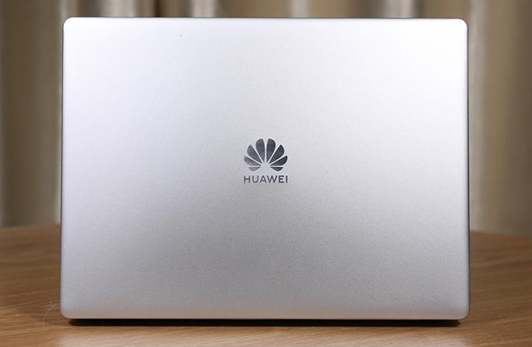 Представлен Huawei MateBook 13 с технологией Huawei Share 3.0 и NFC‍