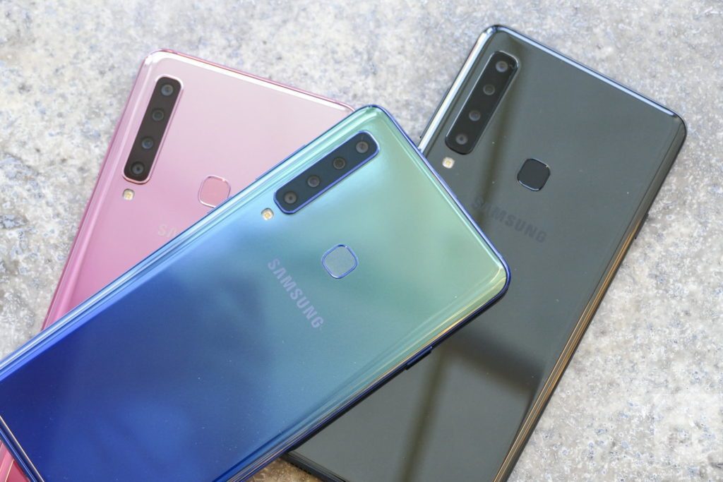Смартфон Samsung с шестью камерами будет представлен в 2019 году