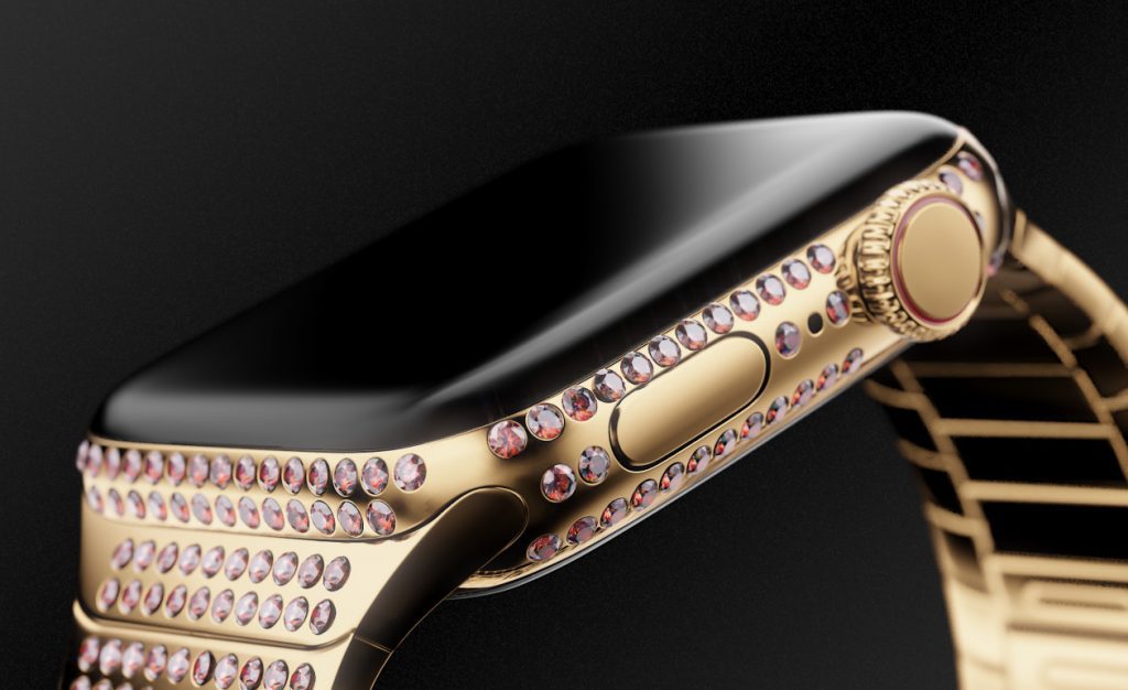 Caviar украсила часы Apple Watch 4 тремя сортами икры
