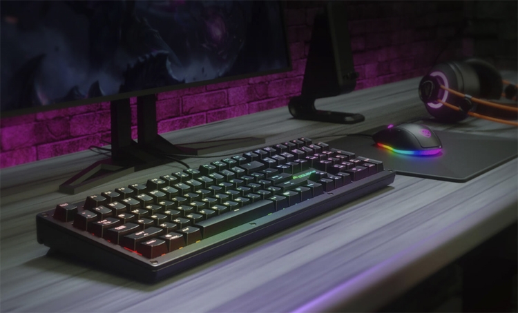 Игровая клавиатура Cougar Puri RGB получила съёмный USB-кабель и защитную крышку