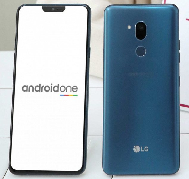 Смартфон LG Q9 получил новую версию с «чистым» Android