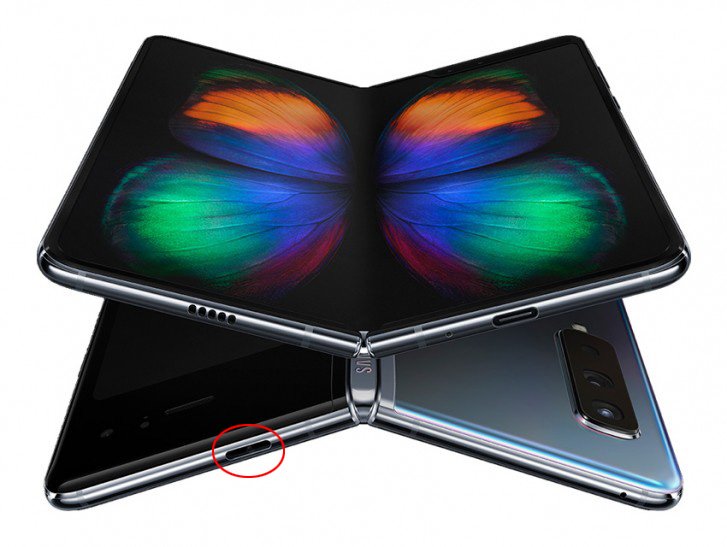 Гибкий смартфон Samsung Galaxy Fold получил загадочный разъем