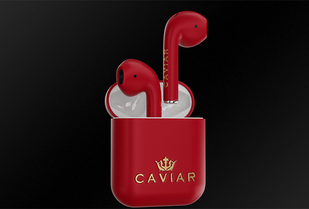 В Caviar создали «Царские» AirPods для патриотов