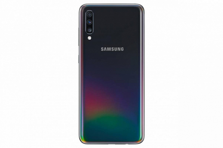 Представлен новый смартфон Samsung Galaxy A70