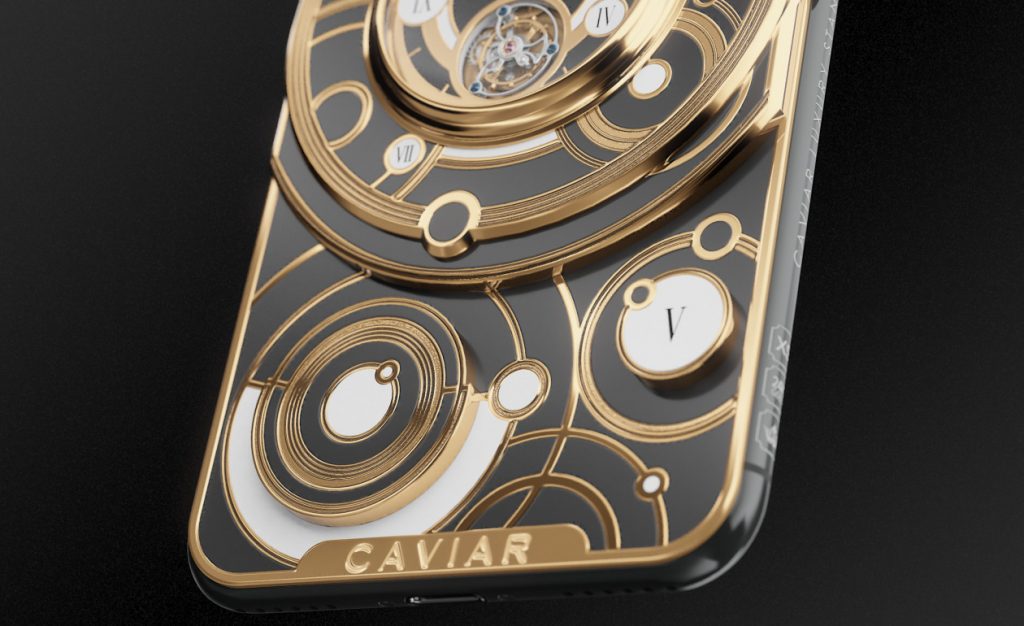 В Caviar создали первый в мире iPhone с турбийоном