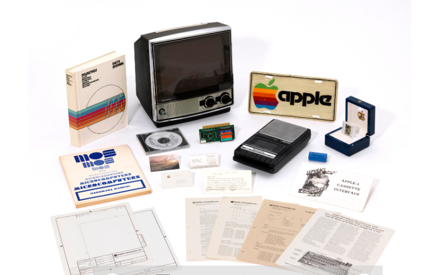 Компьютер Apple-1 выставлен на аукцион Christie за 630 000 долларов