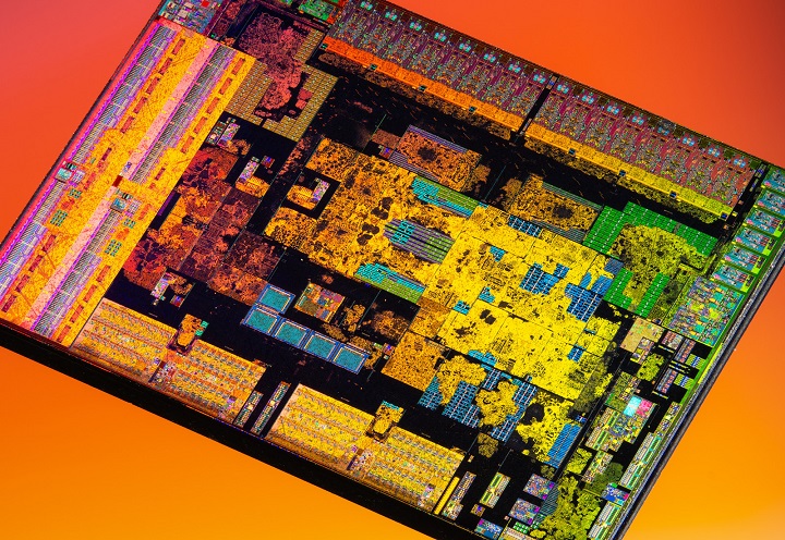 Фотограф Fritzchens Fritz показал внутренности процессора AMD Ryzen 5 3600
