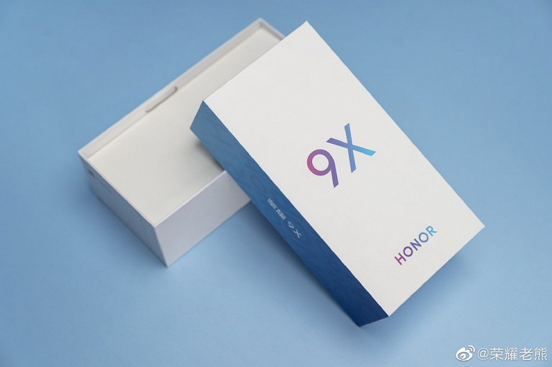 Появились качественные фото упаковки смартфона Honor 9X