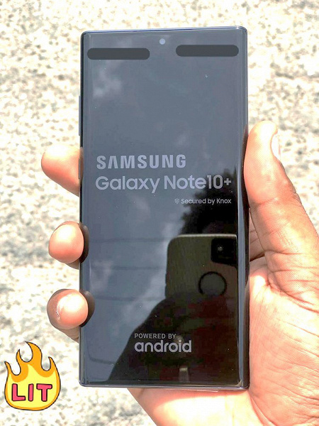 Включённый Samsung Galaxy Note10+ сфотографировали на iPhone XR 2019