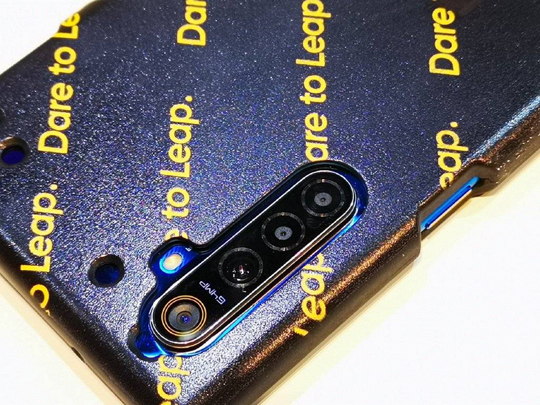 Смартфон Realme 5 с камерой на 64-Мп рассекречен на фото