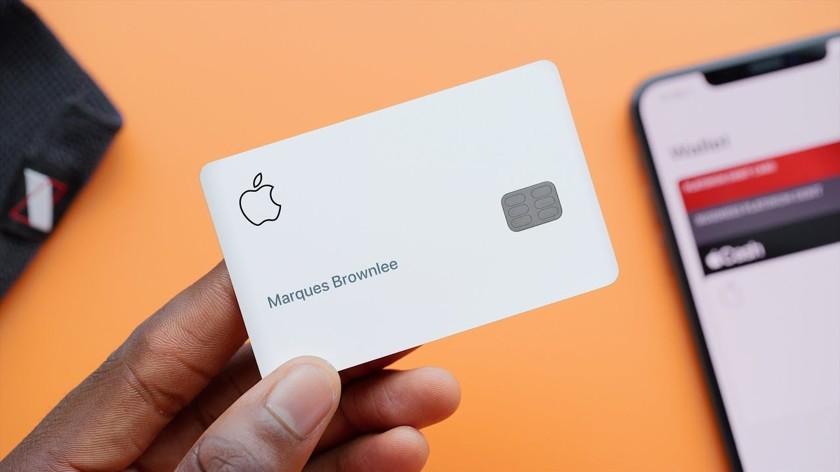 Apple разработала отдельную инструкцию по уходу за картой Apple Card