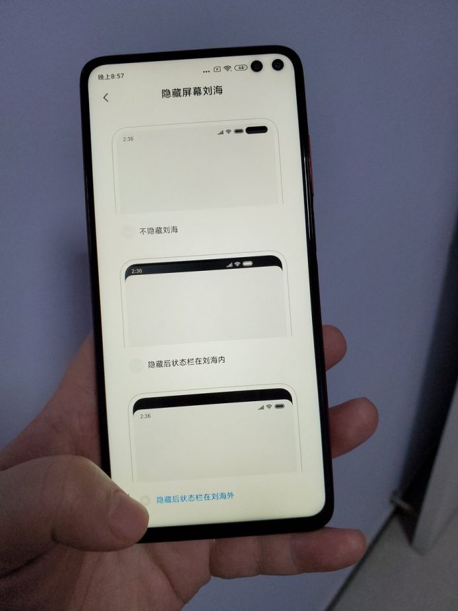 Xiaomi удивила двумя отверстиями в дисплее смартфона Redmi K30