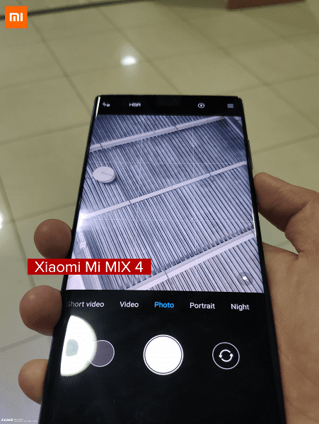 Xiaomi Mi Mix 4 показанный на «живых» фото оказался ненастоящим