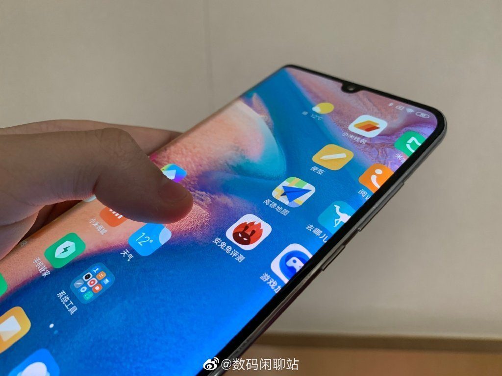 Новый смартфон Xiaomi Mi CC9 Pro оснастят необычной подсветкой